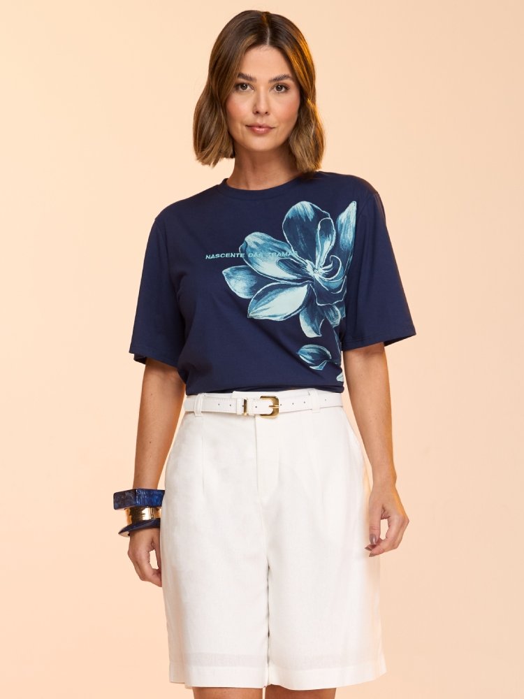 T-shirt nascente das tramas